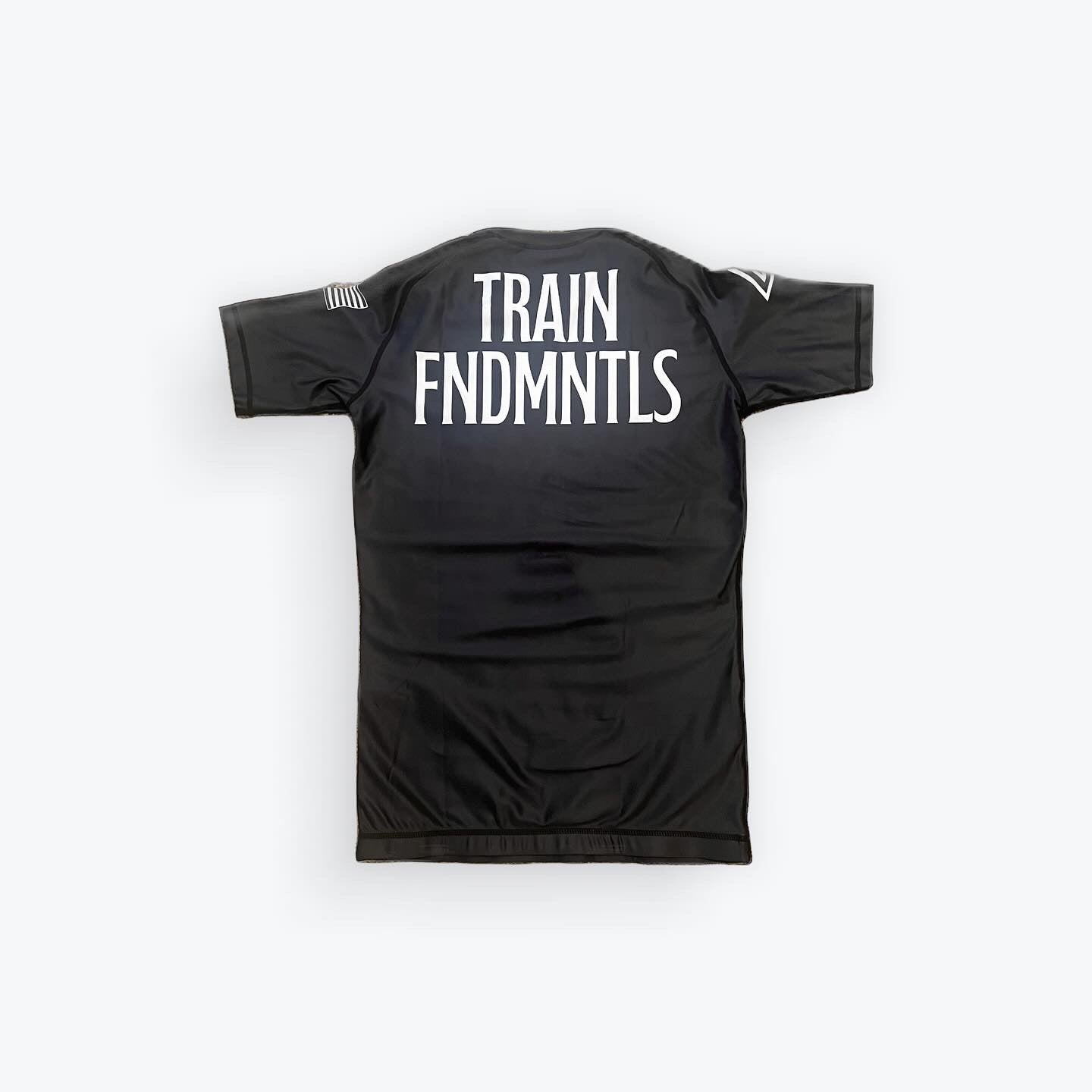 FNDMNTLS Performance Rashguard